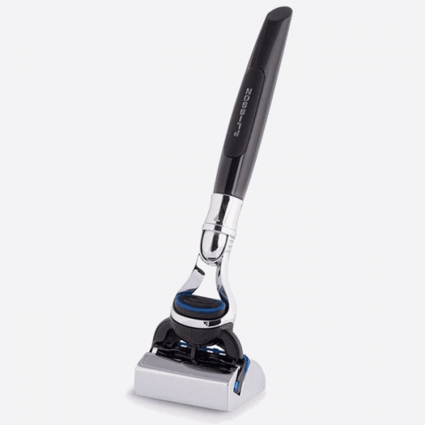 Essential Sport Fusion Razor Set - 9...
