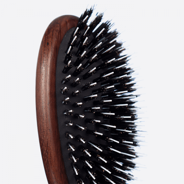 La brosse en poils de sanglier - The Pretty Cream