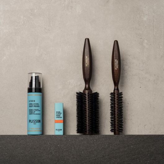 Boar bristle brush - Plisson 1808