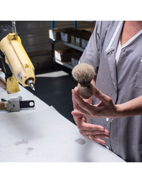 European Grey and Genuine Horn Shaving Brush - Plisson 1808