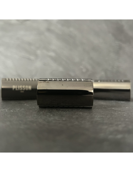 Essential Almost Perfect Black Steel Safety Razor