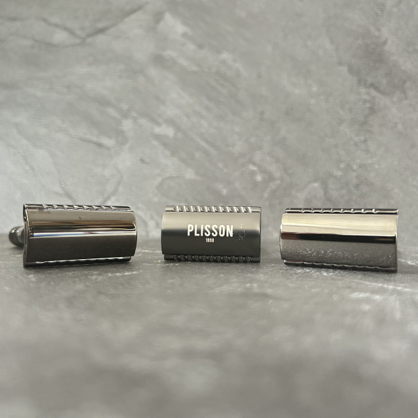 Essential Almost Perfect Black Steel Safety Razor