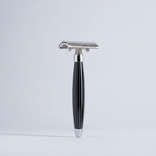 Joris retro-lacquered black and white chrome safety razor