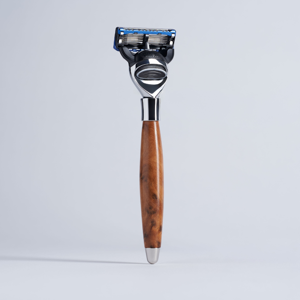Gillette Fusion Navaja de Madera de Thuja Acabado Cromo - Plisson 1808