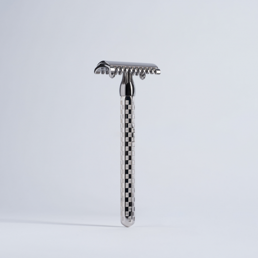 Solid Hexagonal Safety Razor with palladium finish - Tile pattern