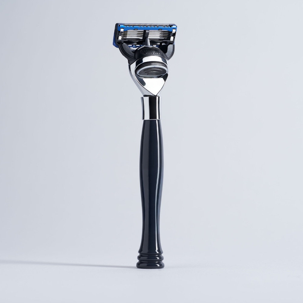 Fusion Essential Razor - 3 colours