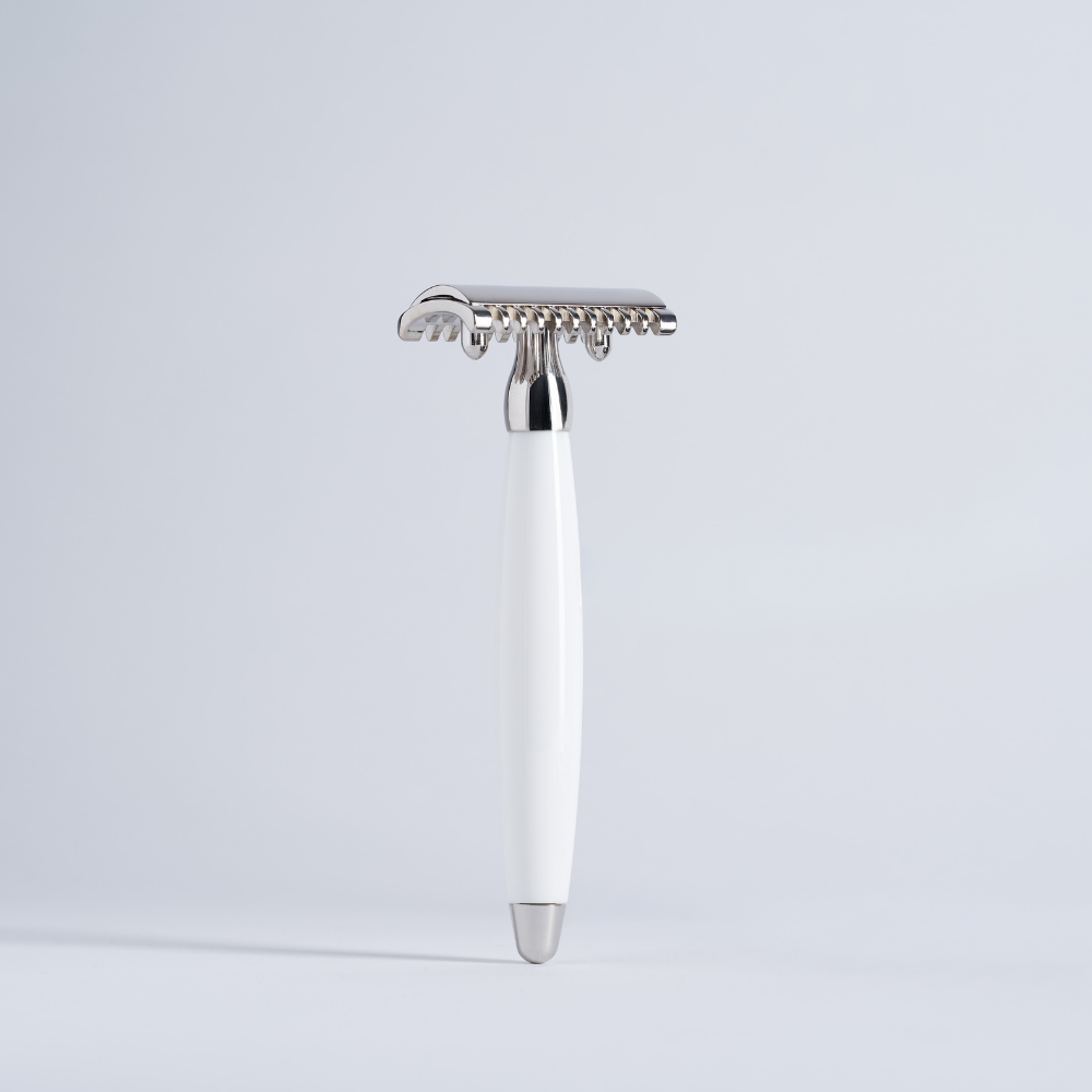 White lacquer and Palladium safety razor - Plisson 1808