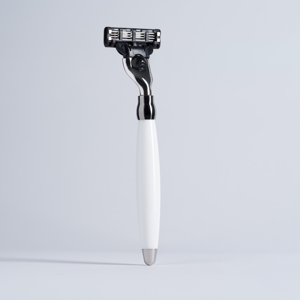white lacquer and chrome finish razor