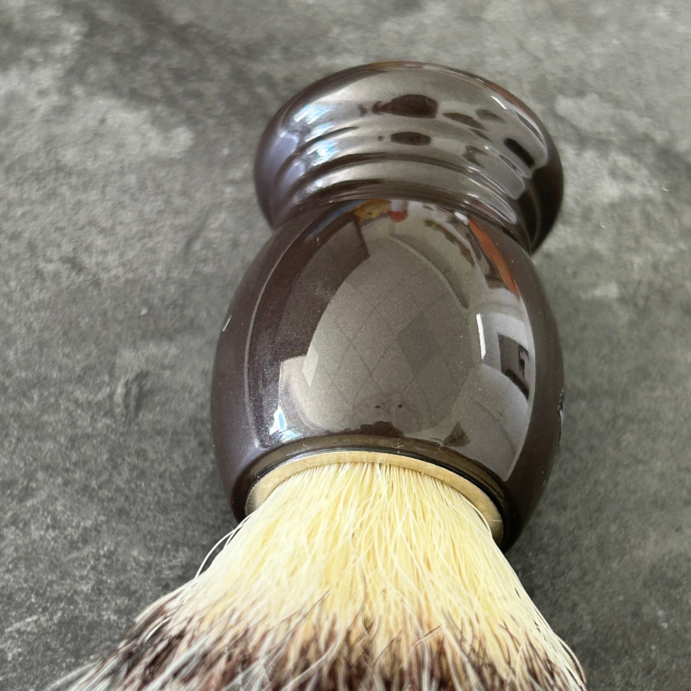 Essential Shaving Brush almost perferct High Mountain White fibre