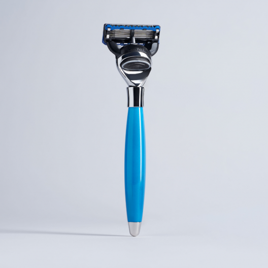 Estérel Blue Fusion Razor with Chrome Finish