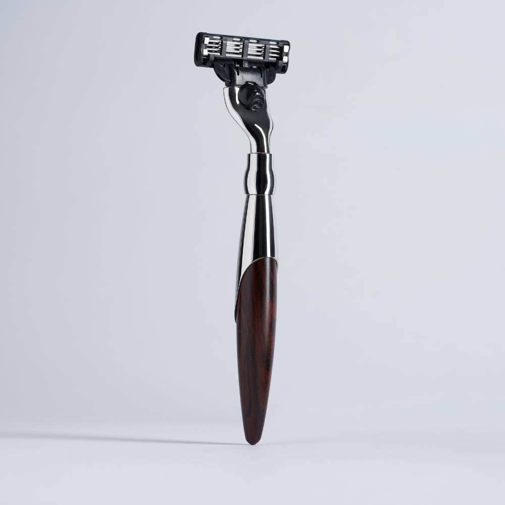 Odyssey Mach3 Razor - Palladium and Canadian Walnut