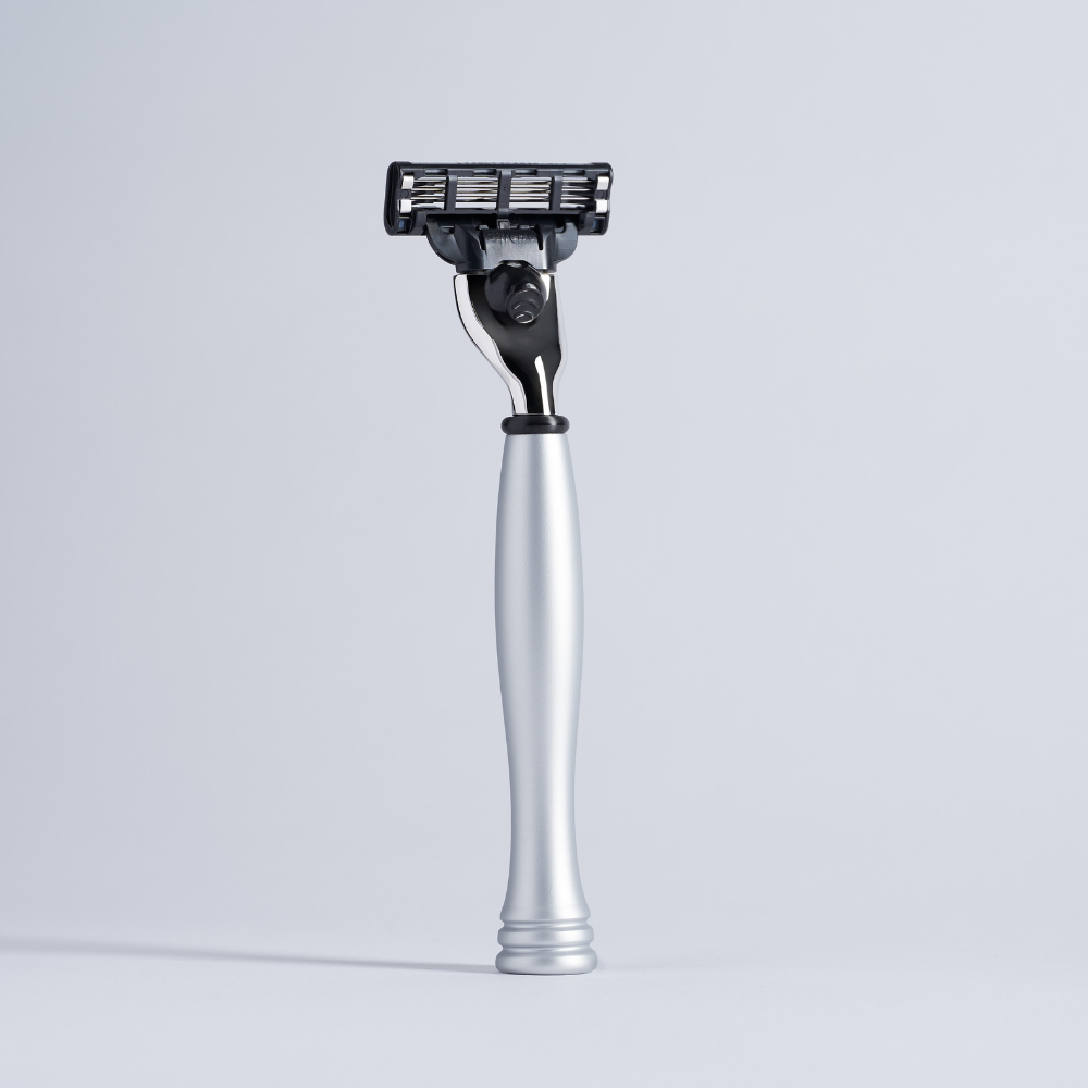 Mach3 Essential Shaving Set - 5 Colours