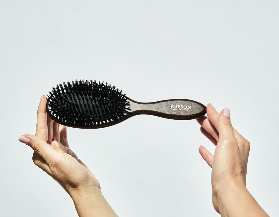 hairbrushes:-the-essentials-to-adopt-urgently